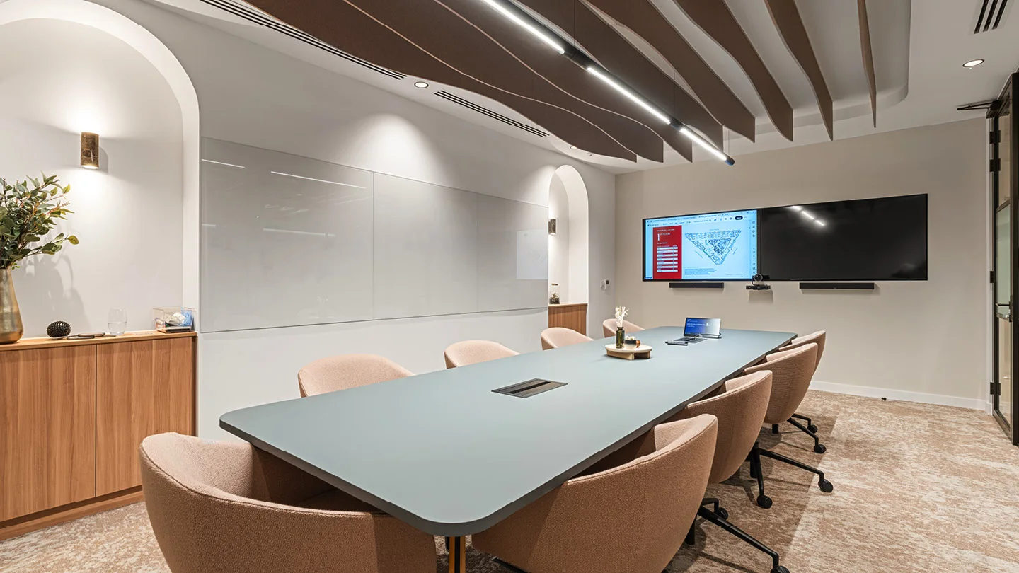 London Court cat b fit-out project in Reigate, United Kingdom by Workplace Creations — image 13