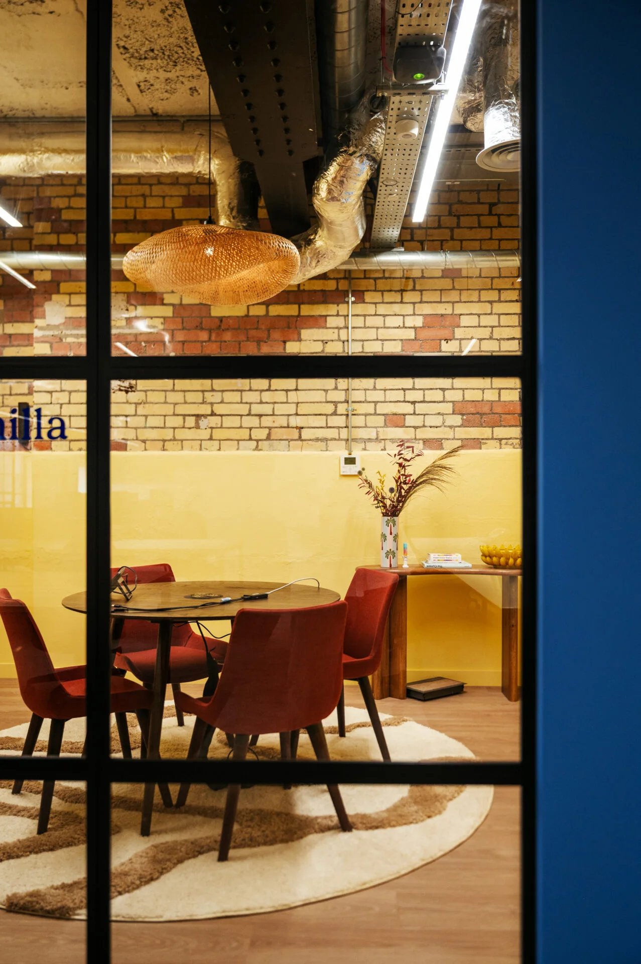 Wild workplace / interior design project in London, United Kingdom by Soul Spaces — image 4