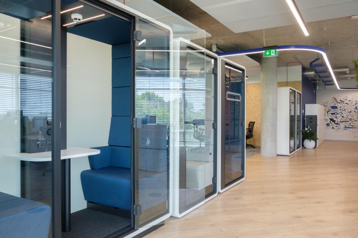 SEGA, Chiswick Park phone booths / meeting pods project in London, UK by Fluid Furniture — image 3