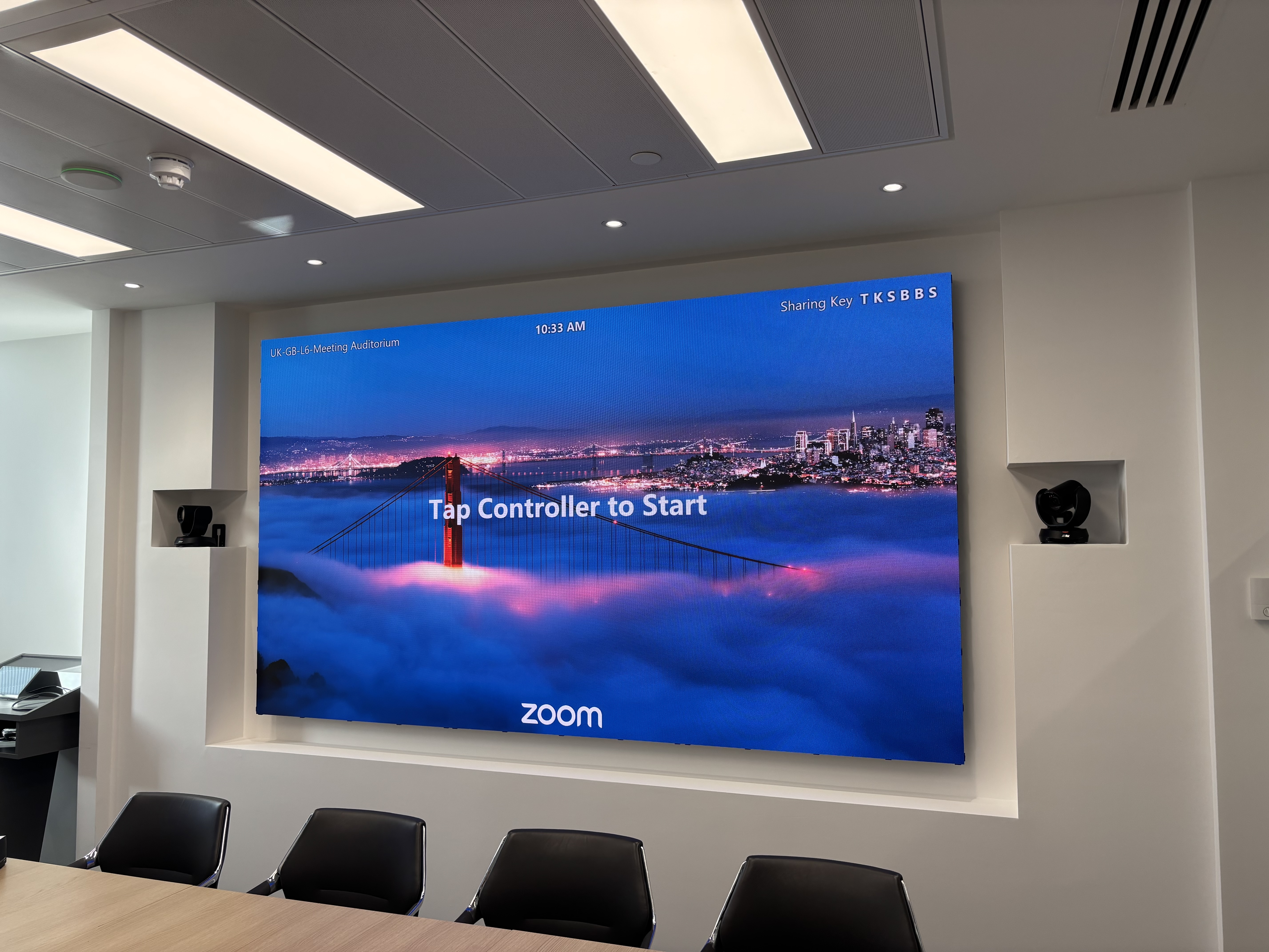 PGIM Flexible Collaboration & Divisible Meeting Space av / vc project by Spor-Group — image 4