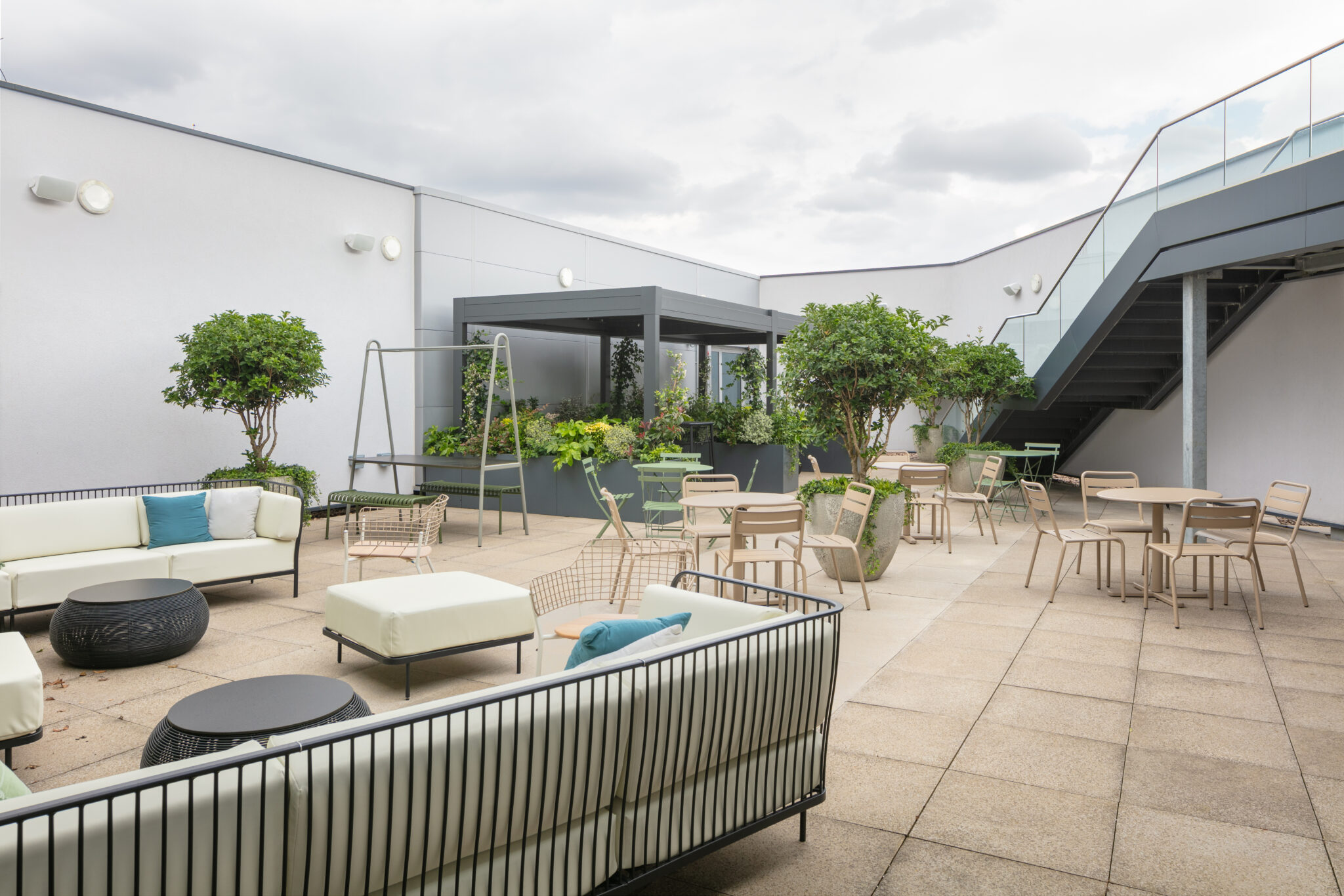 Award winning Serviced Office project workplace / interior design project in Cathedral Approach, UK by adt workplace — image 5