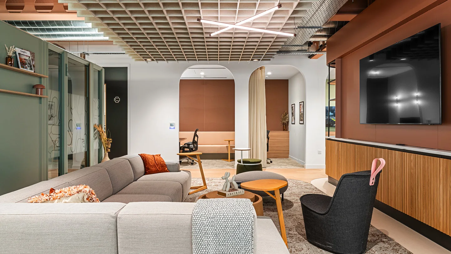 London Court cat b fit-out project in Reigate, United Kingdom by Workplace Creations — image 9