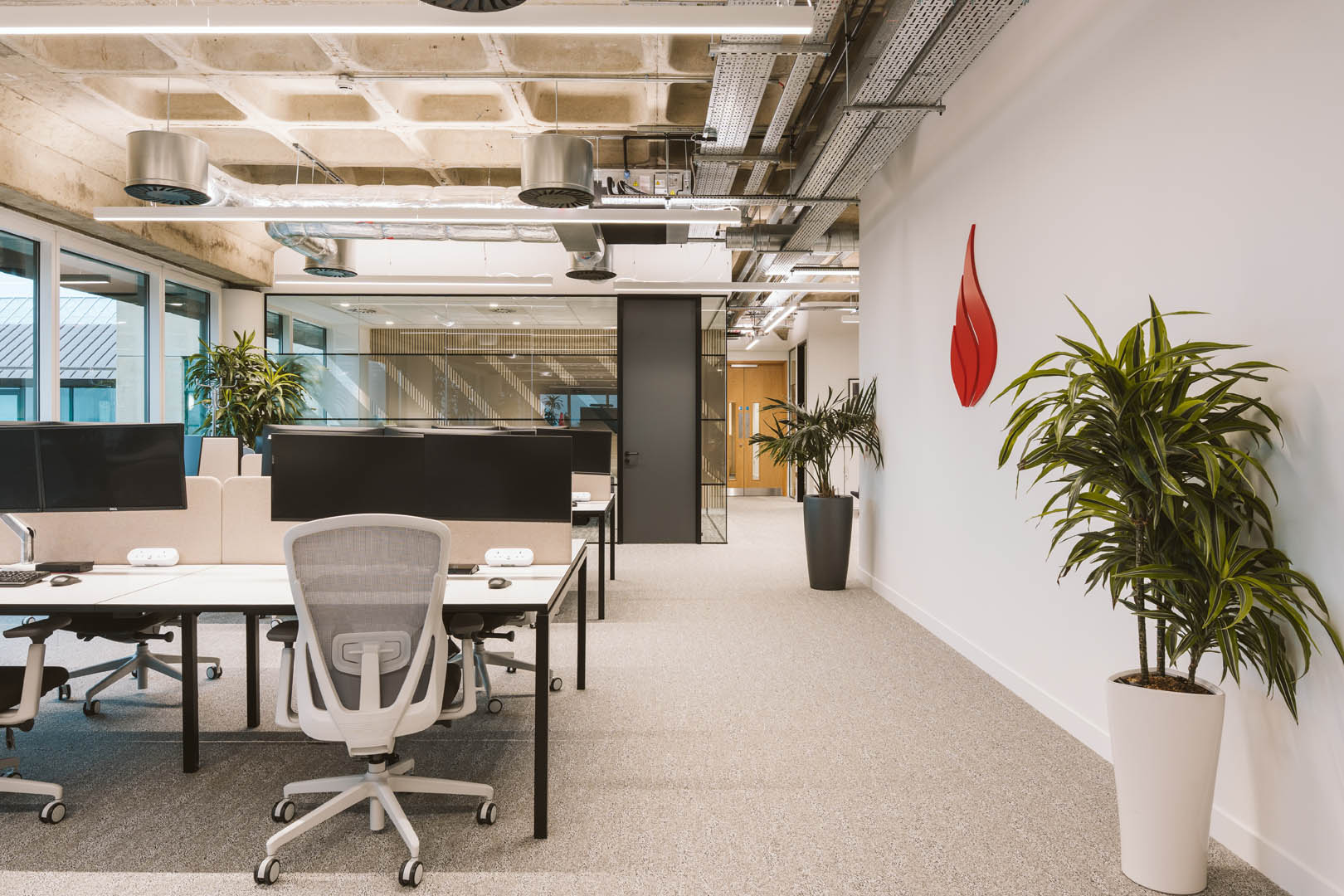 Recordati workplace / interior design project in Reading, United Kingdom by Office Principles — image 9