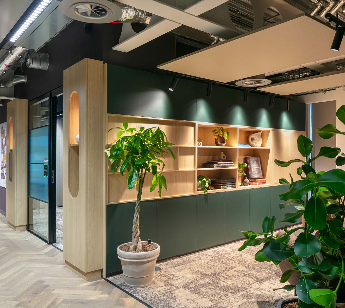 Sheffield Office Transformation workplace / interior design project in Sheffield City Centre, UK by adt workplace — image 4
