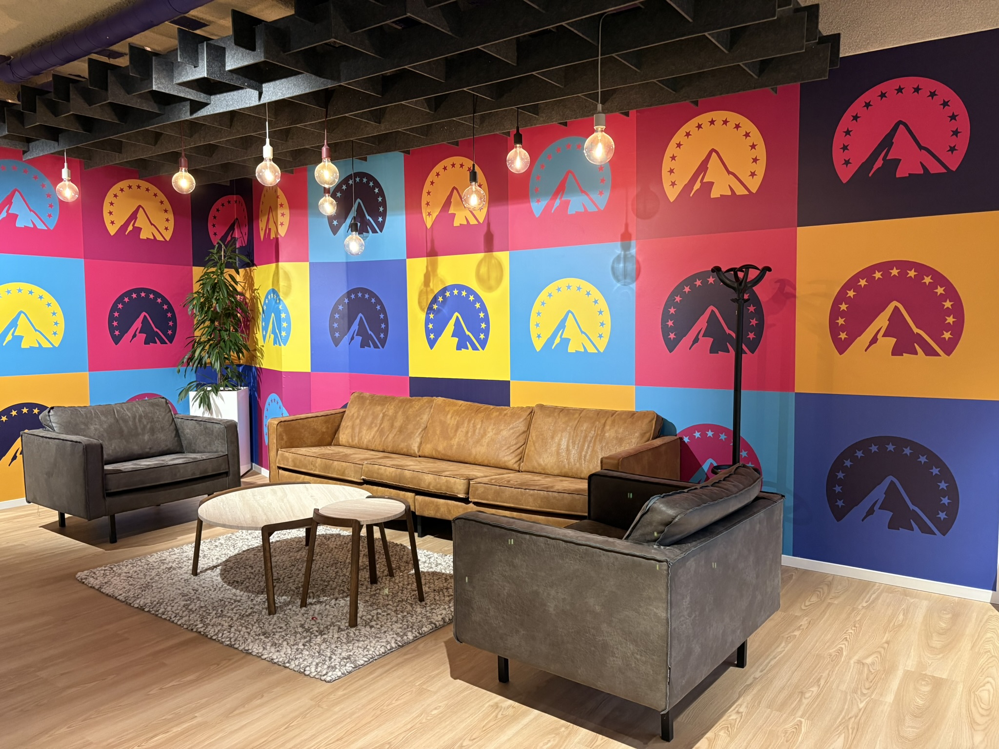 Change programme management of office relocation workplace strategy project in Amsterdam, Netherlands by Isovist Consulting — image 2