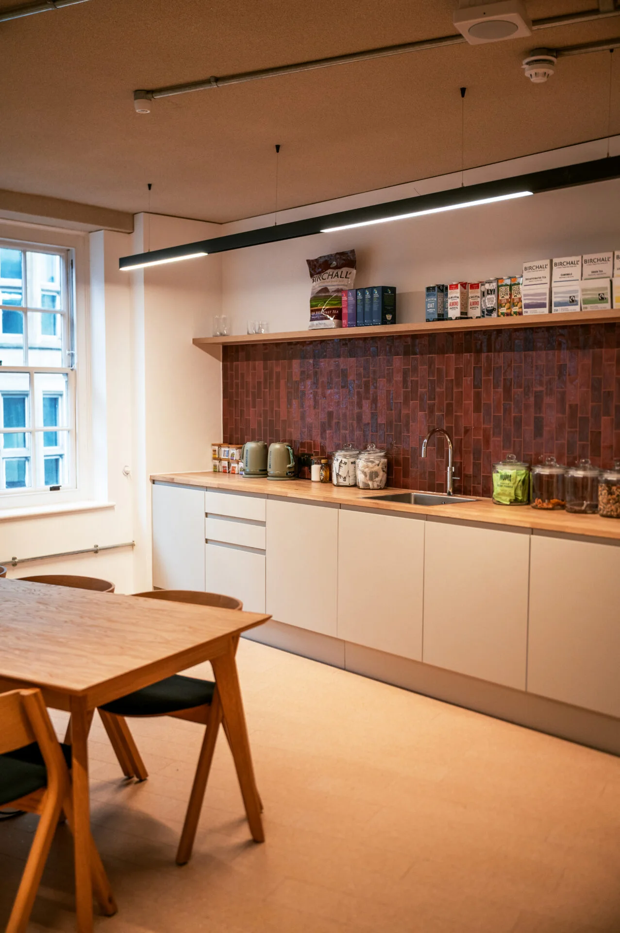 Apolitical workplace / interior design project in London, United Kingdom by Soul Spaces — image 2